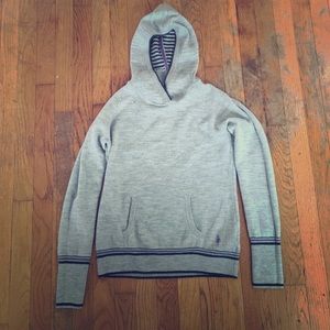 Light grey smart wool sweater (M)