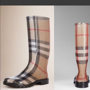 Burberry House Check Rain Boots