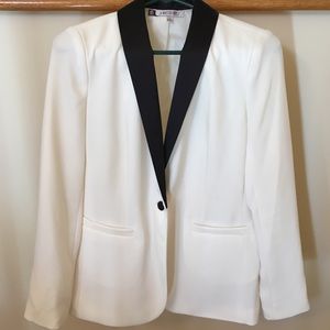 Jennifer Lopez Blazer