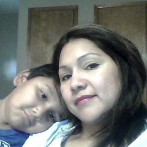 Meet your Posher, Magda elena