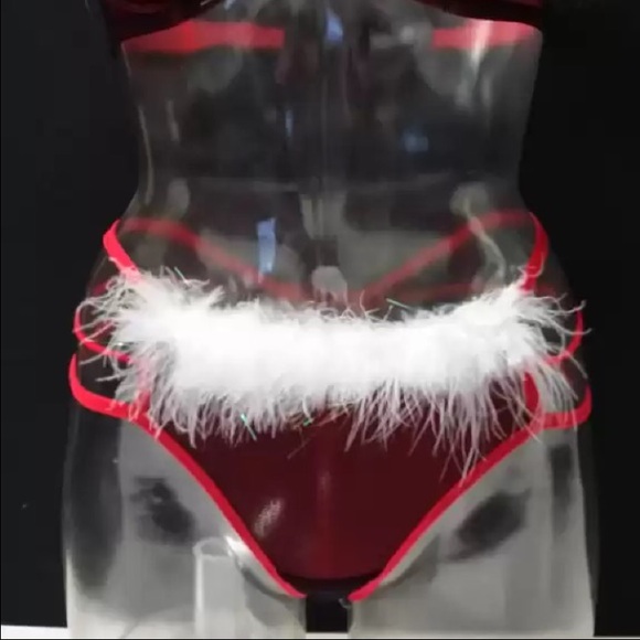 Milili Sexy Lingerie Bras & Panties Set - Picture 4 of 8