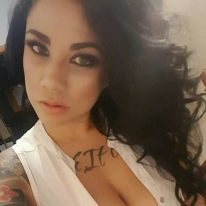 Meet your Posher, Jasmin