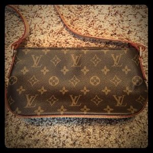 Authentic Louis Vuitton Shoulder Strap Bag