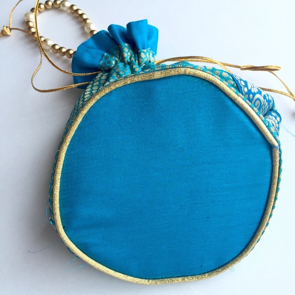 NEW Bollywood saree purse - Picture 3 of 4