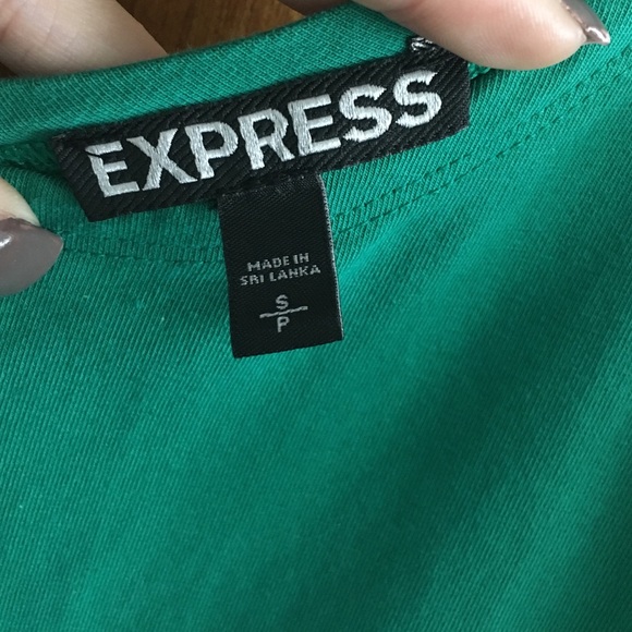 Spring dress - Picture 3 of 3