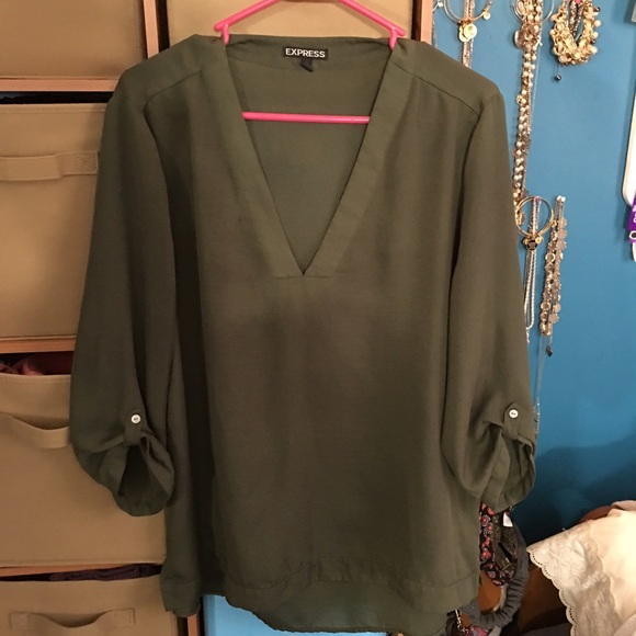 olive green high - low top.