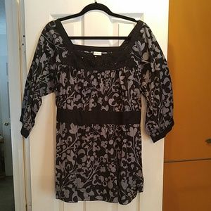 Cute embellished dress shirt!