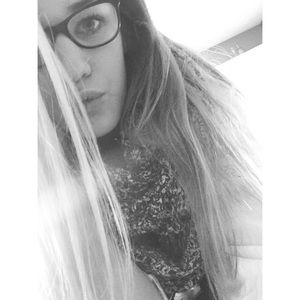 Meet your Posher, Mackenzie