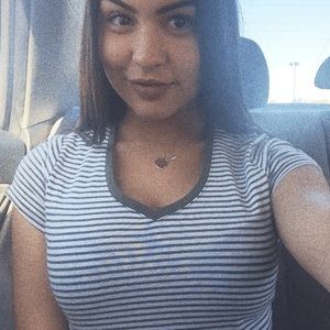 Meet your Posher, Alexandra