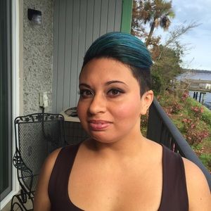 Meet your Posher, Gabriella