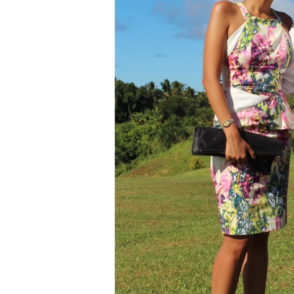 Black Halo Dresses & Skirts - Black Halo Floral Print Pink green yellow dress