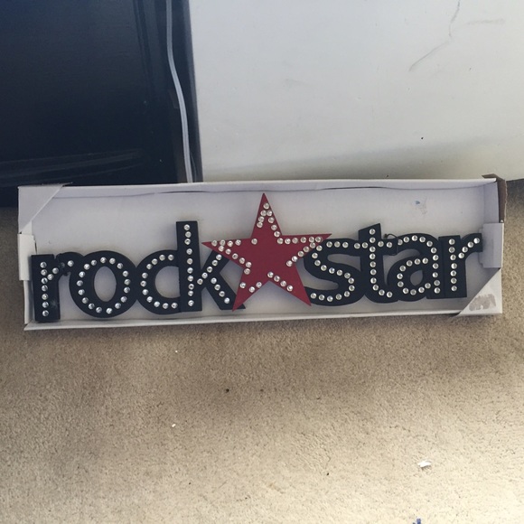 Rockstar sign!