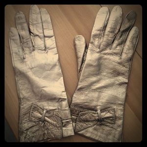 Gold Kate Spade Bow Gloves