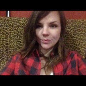 Meet your Posher, Pam