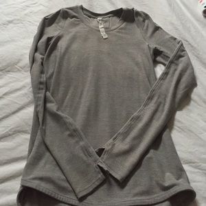 Authentic lululemon grey tee size 4 Worn twice
