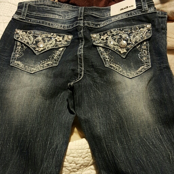 Jeans (SOLD ) - Picture 2 of 4