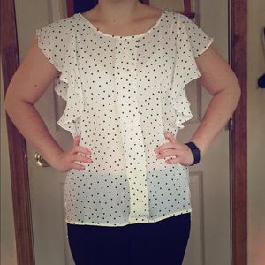 Polka dot shirt with ruffle sleeves