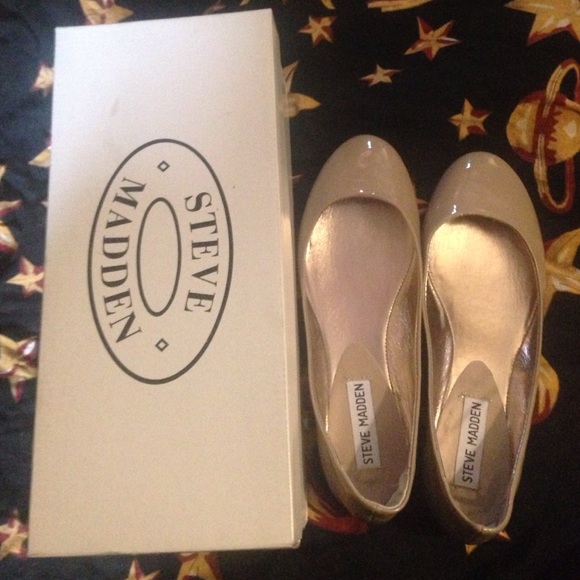 Steve Madden Flats, size 7, excellent condition