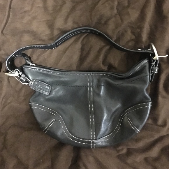 Coach purse - Picture 1 of 2