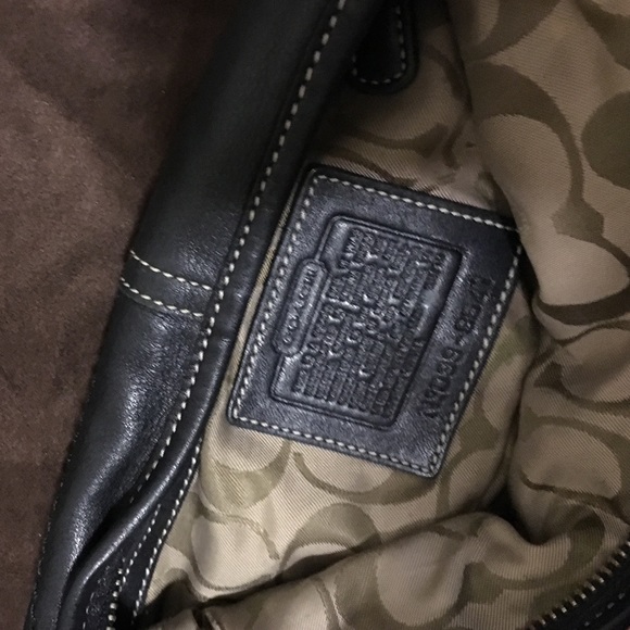 Coach purse - Picture 2 of 2