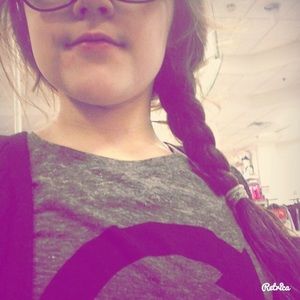 Meet your Posher, Elisabeth