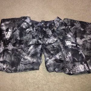 Snow pants