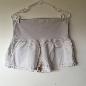 Linen beach shorts