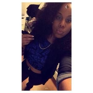 Meet your Posher, Briana