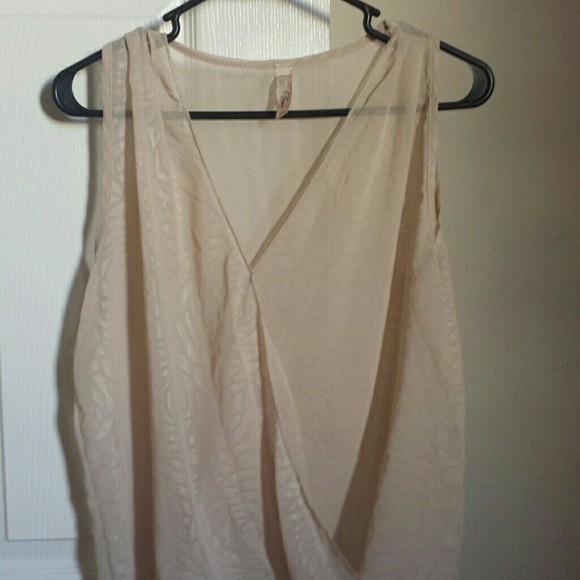Cream tank