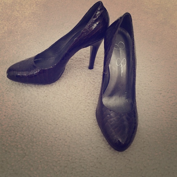 Jessica Simpson snake skin pumps