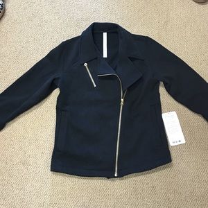 Brand new with tags Lululemon Lab Shadow Jacket!!