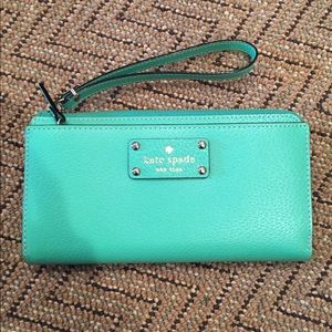 Kate Spade wristlet
