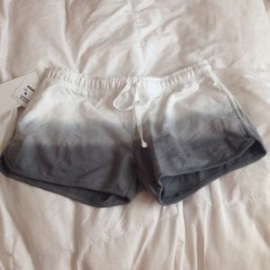 Cloth Board Shorts size small