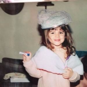 Meet your Posher, Connie