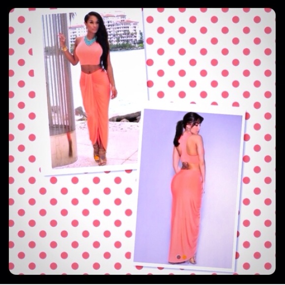 🎉🆕Two-Piece orange skirt set🆕🎉