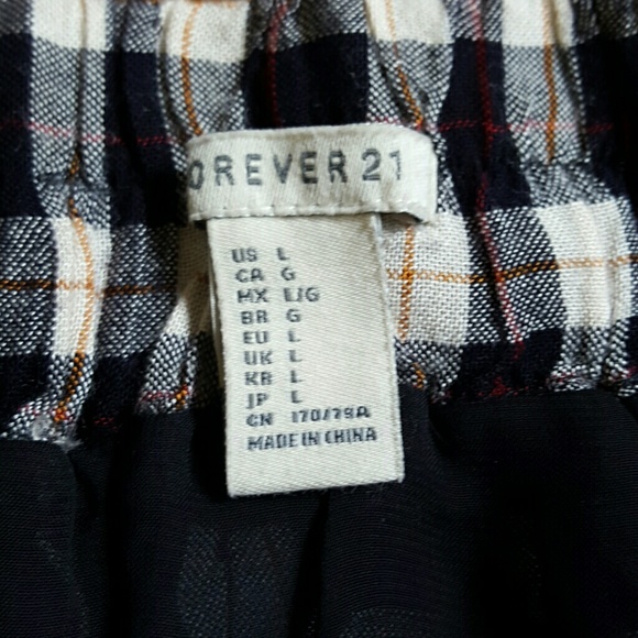 Short Forever 21 Plaid Skirt - Picture 3 of 4