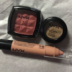 🐘SALE🐘NYX make-up bundle