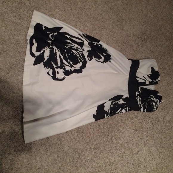 Strapless dress