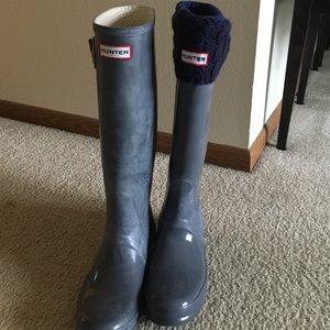 Hunter rain boots worn twice + hunter liners