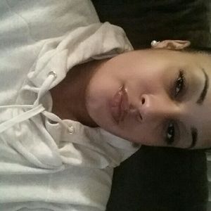 Meet your Posher, Latisha