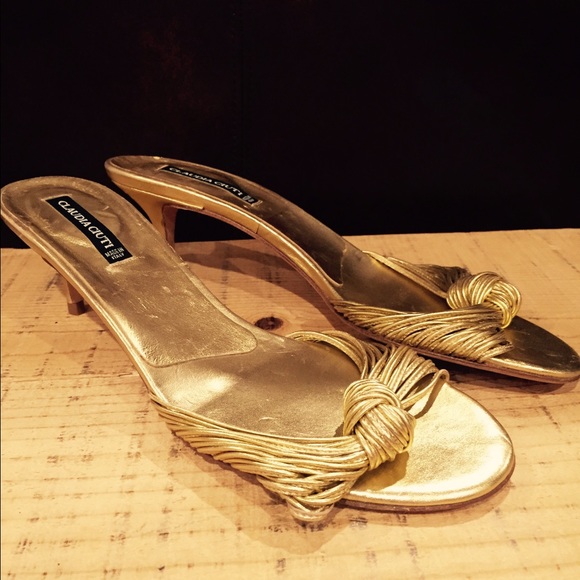 Claudia Ciuti Gold Strappy Kitten Heel Sandals 8.5