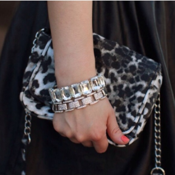 18K White Gold Plated Pave Link Bracelet - Picture 4 of 4