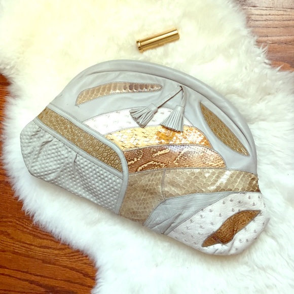 VINTAGE Vegan faux reptile and ostrich clutch