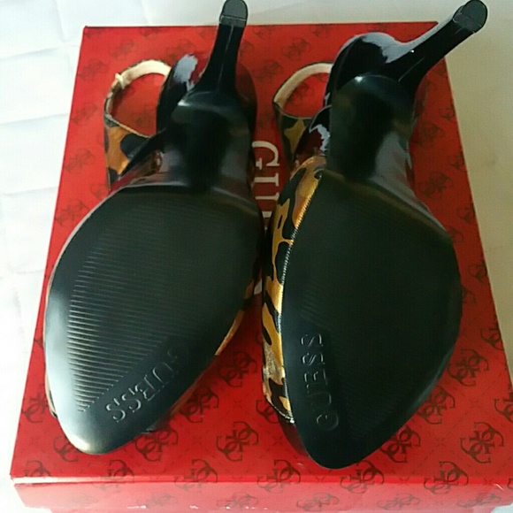 Leopard shoes - Picture 3 of 3