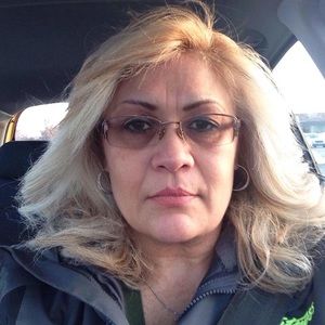 Meet your Posher, Rosaura