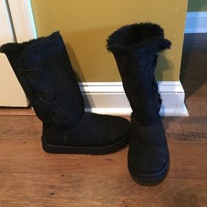 Black Side Button Tall Uggs