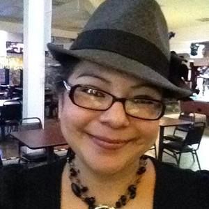 Meet your Posher, Sonia