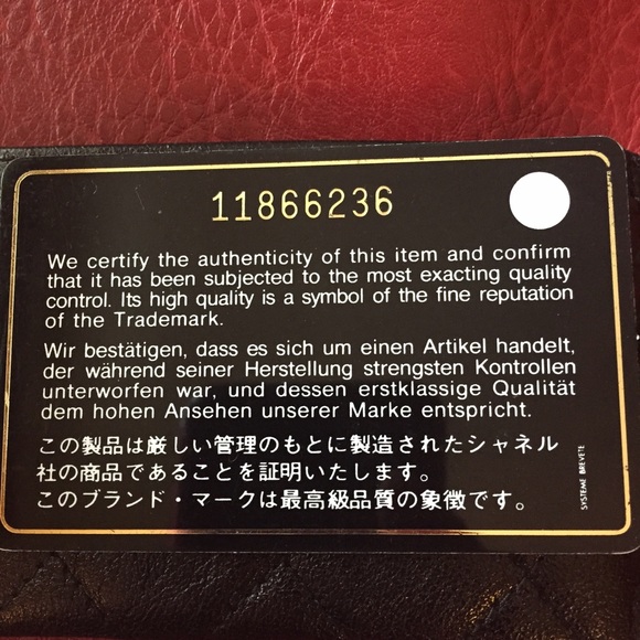 SOLD🎈🎈🎈Authentic Chanel Caviar Quilted Card - Picture 4 of 4