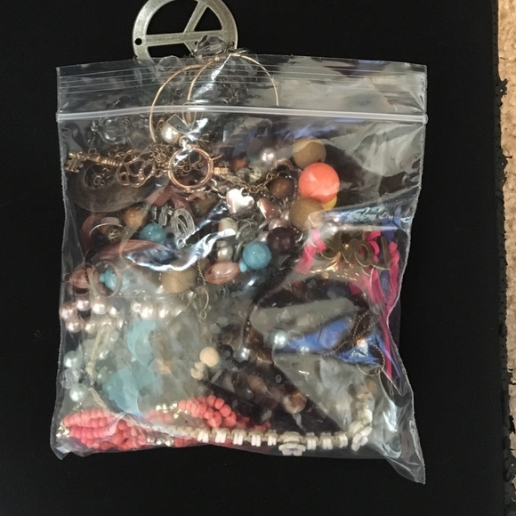 Assortment of jewelry