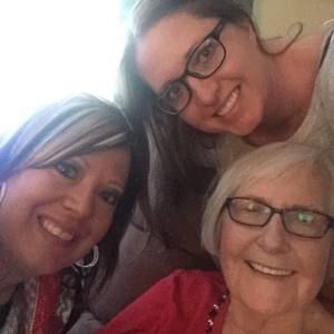 Meet your Posher, Mleah